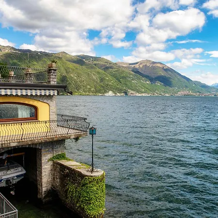 Darsena By Quokka 360 - Lakefront House With Garden And Private Dock Brienno